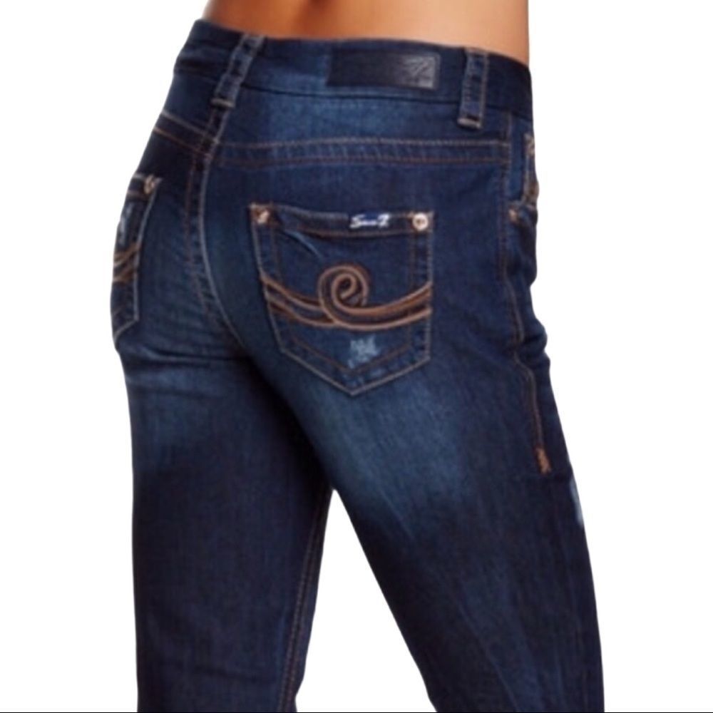 Dark Denim Low Rise Bootcut Jeans Size 4 Seven7 NWT